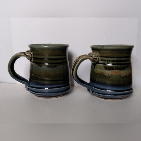 Ceramic Connie Pike Mugs Set of 2 - Picture 2 of 11